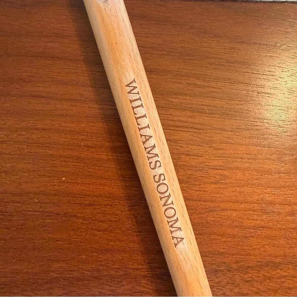 NWOT Christmas Minnie Mouse Williams Sonoma Disney Rubber Spatula